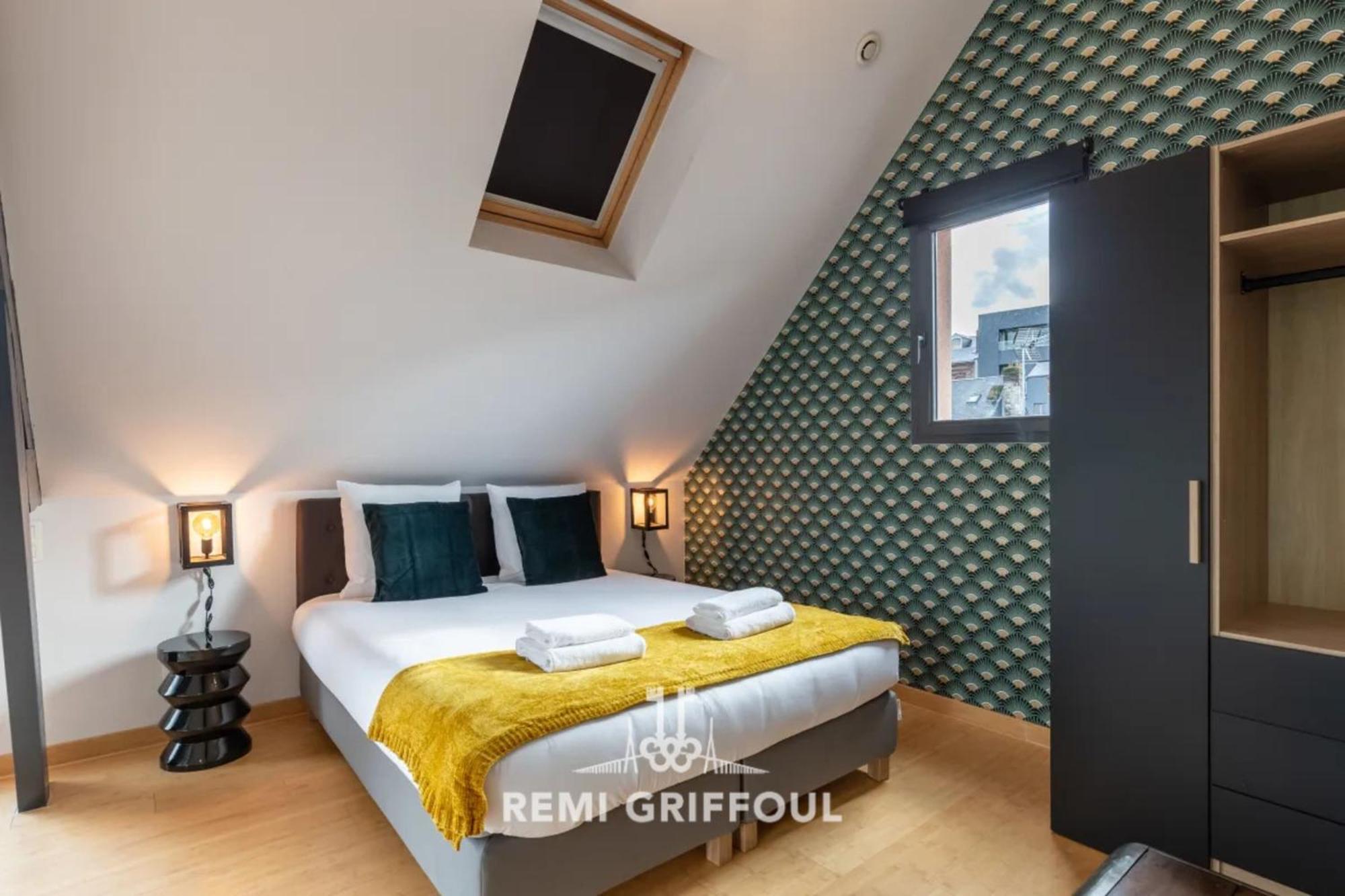 The Cosmopolitan Architect Design Home With Rooftop Jacuzzi 8 Guests Honfleur Dış mekan fotoğraf